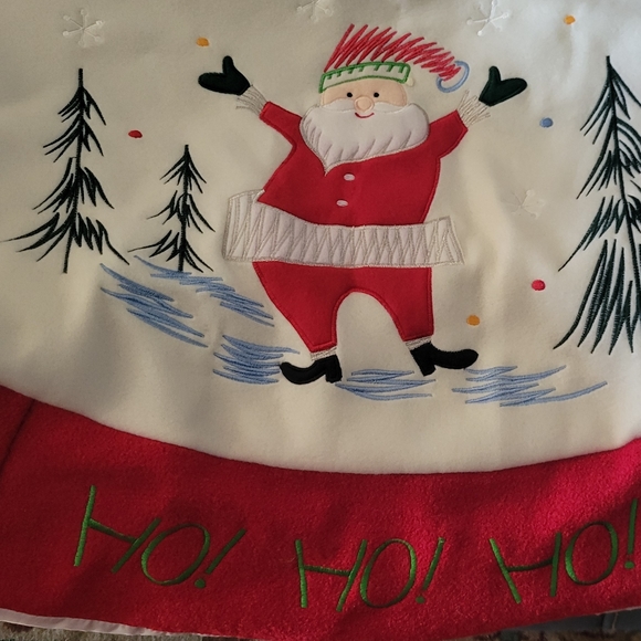 Christmas Tree Skirt - Picture 3 of 5